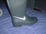 nikewellie.jpg