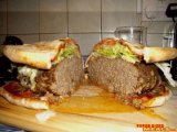 20090222-Giant_Pizza_Burger_9.jpg