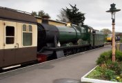 Railway engine at Minehead Station.jpg